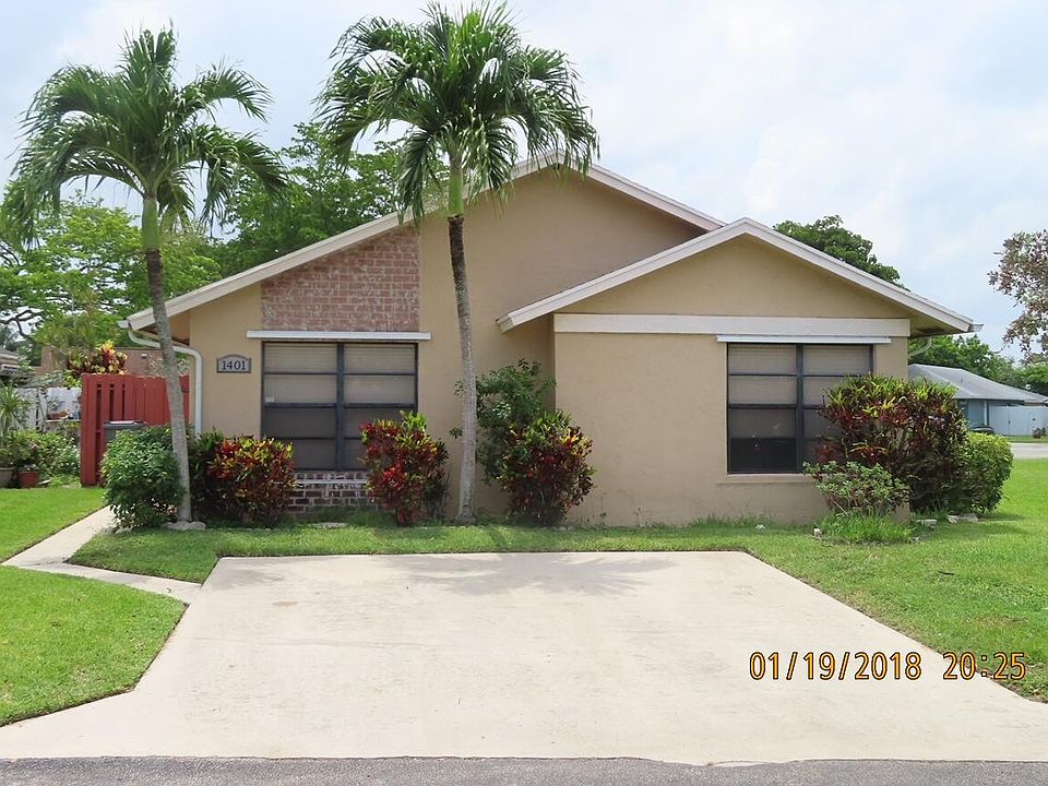 1st image of 1401 Pines Lane