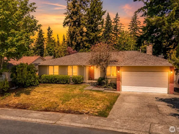15836 SE Fairwood Boulevard, Renton, WA 98058