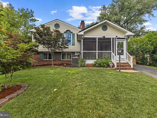 1506 Hylton Ave, Woodbridge, VA 22191