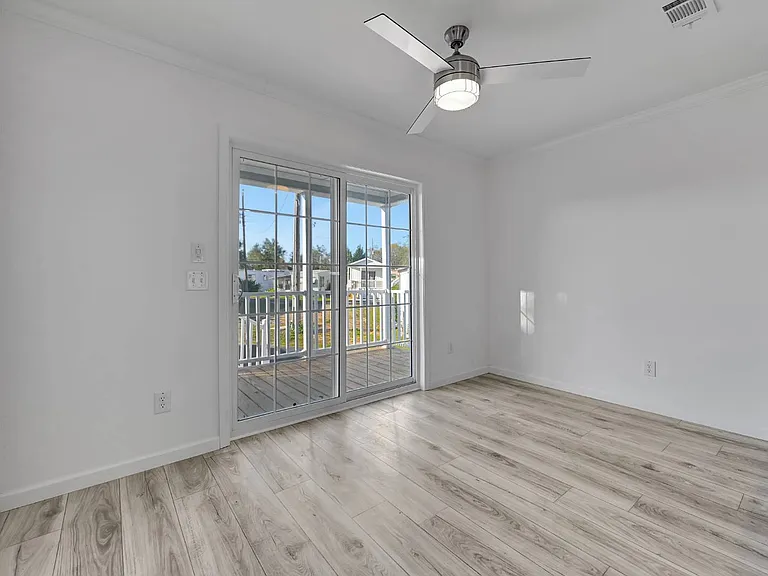 1701 Post Rd #37A — Photo 10