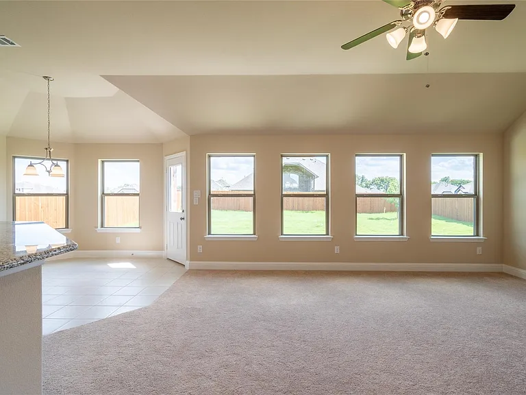3014 Bobcat Dr — Photo 5