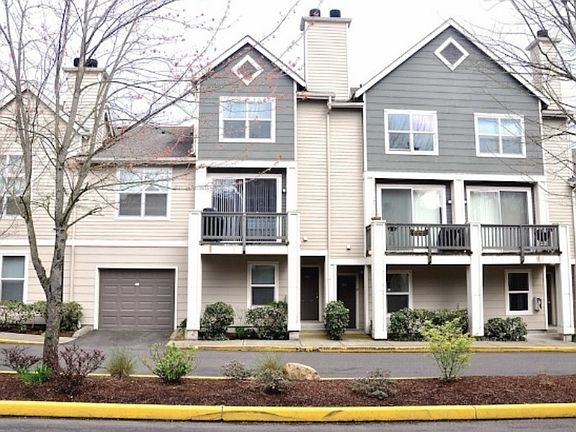 2nd image of 3116 164th St SW APT 206