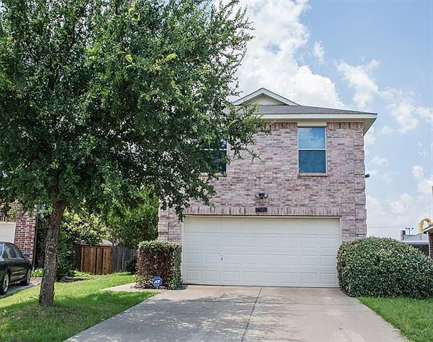 1st image of 3521 Louise Ln