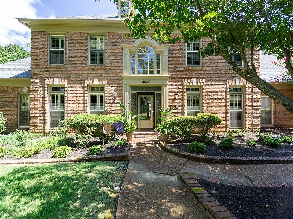 1st image of 2900 Waterleaf Dr