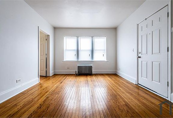 3rd image of 2517 E 78th St #7800K