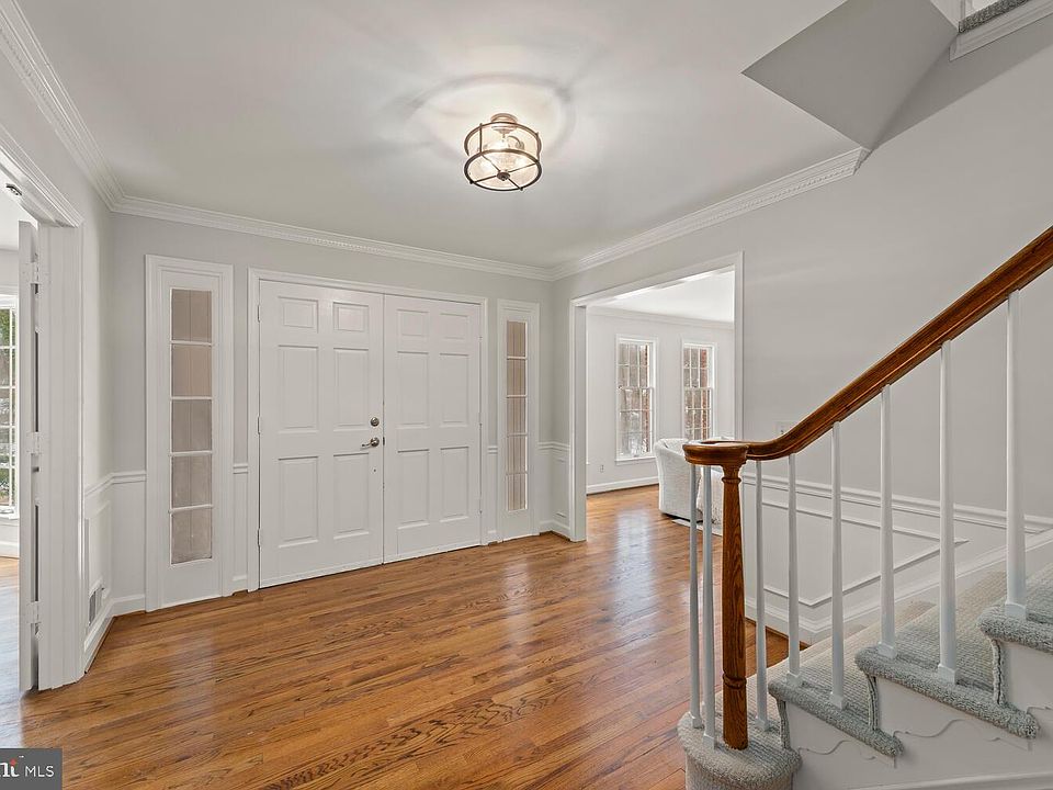 3703 Ridgelea Dr, Fairfax, VA 22031 Zillow