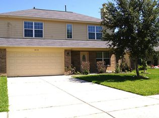 1010 Harrisburg Ct, Rosenberg, TX 77471