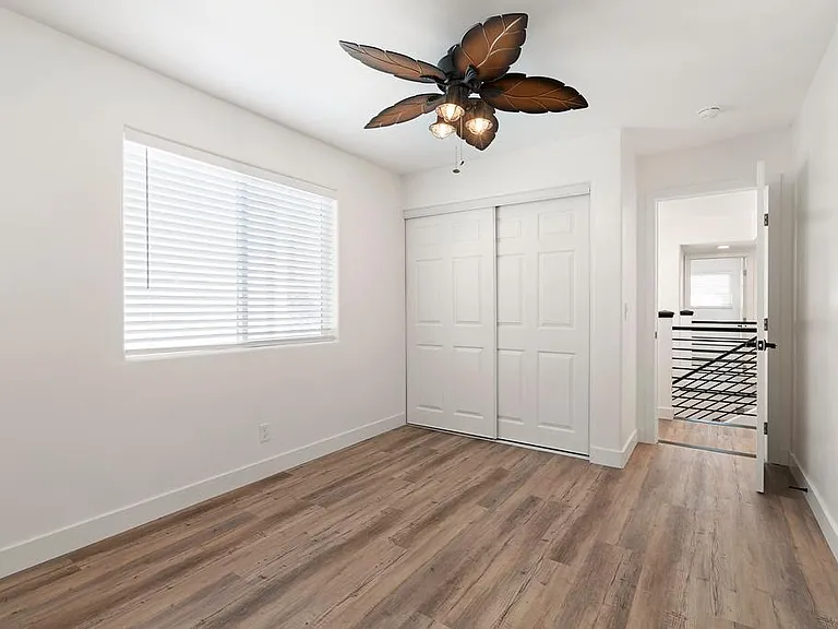 844 Mola Vista Way #844 — Photo 24