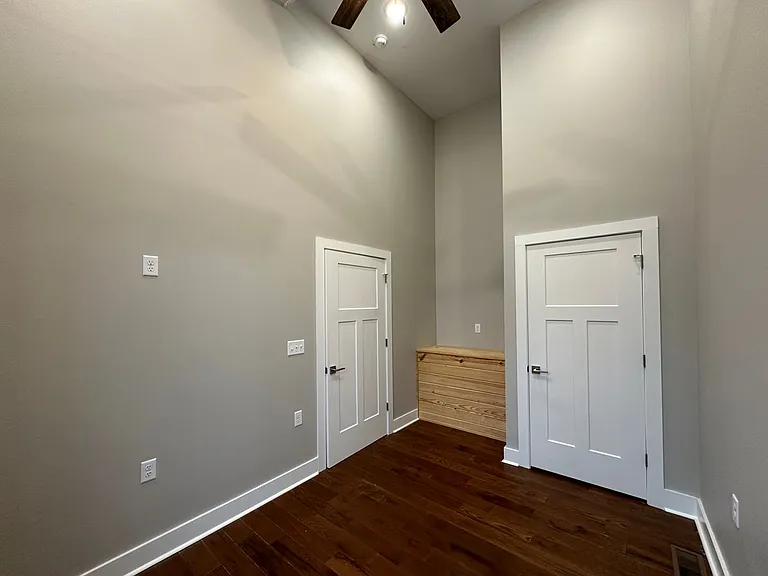 151 W Main St #2 — Photo 11