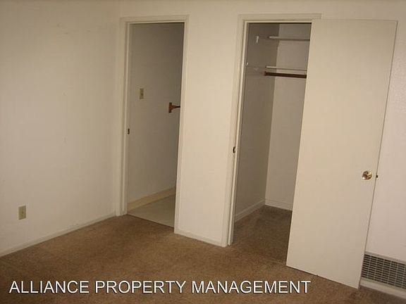 5th image of 918 McFarlane Ave