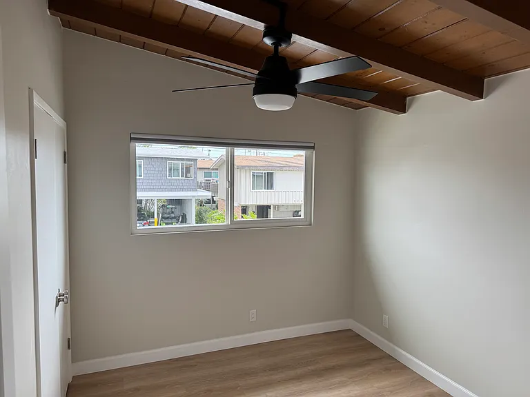 320 W Avenida Palizada #5 — Photo 8