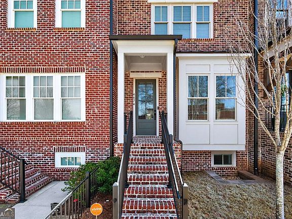 3rd image of 4474 Lemon St