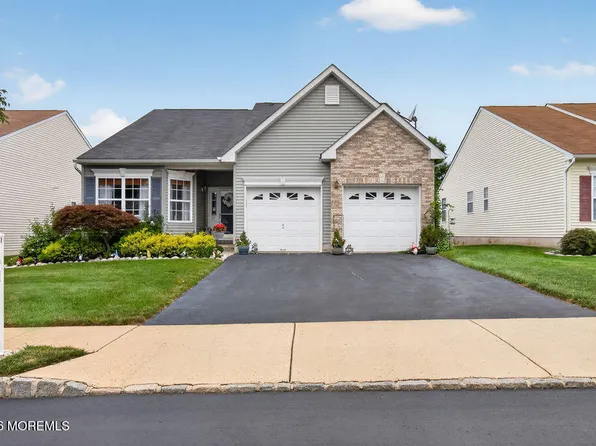 21 Snowberry Lane, Howell, NJ 07731