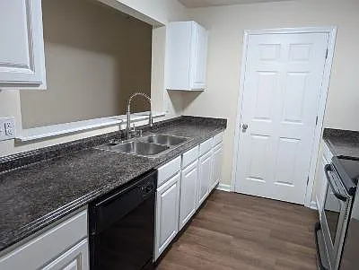 6204 Fairington Club Dr — Photo 6