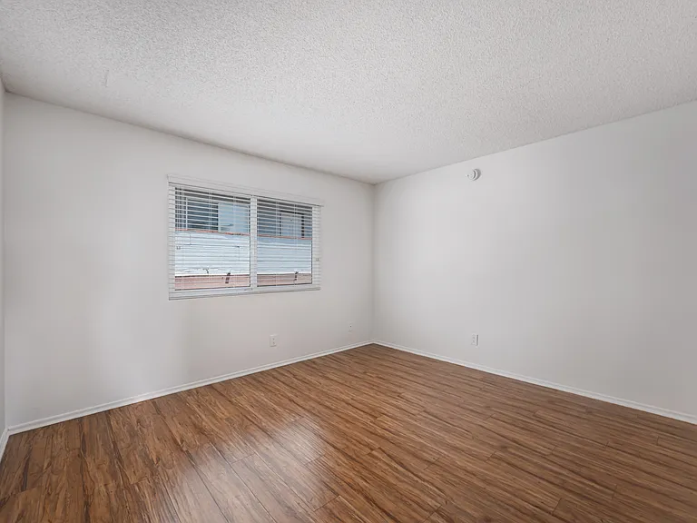 10133 Tujunga Canyon Blvd #12 — Photo 10