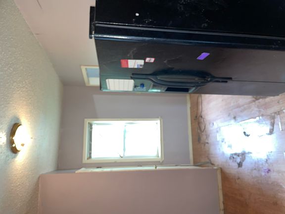 5th image of 2125 68th St