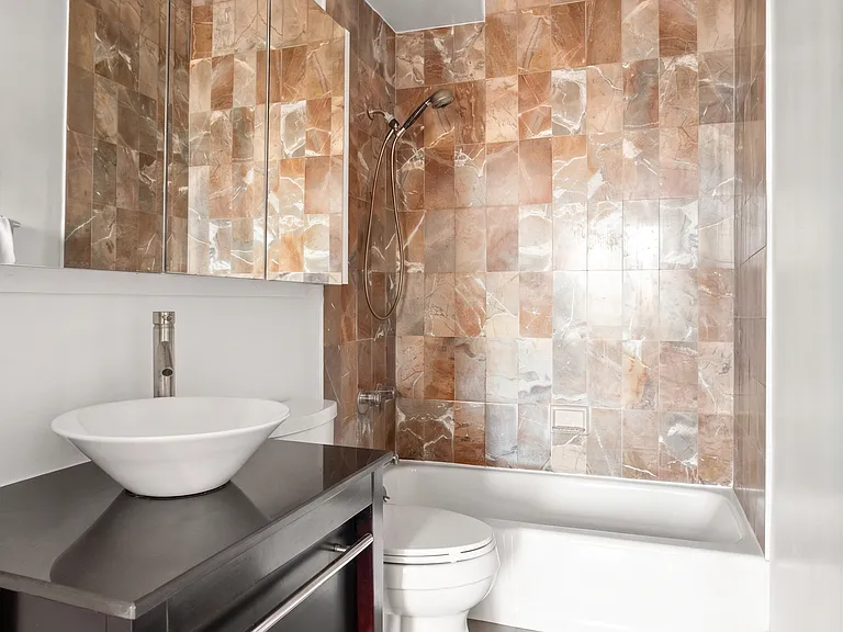 225 W 83rd St #18KL — Photo 9