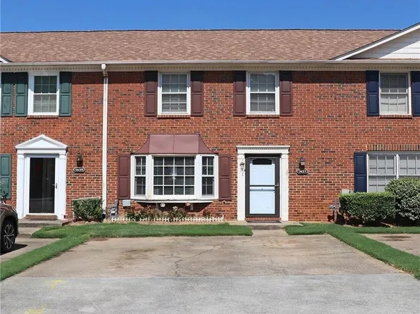 5637 Executive Way, Norcross, GA 30071