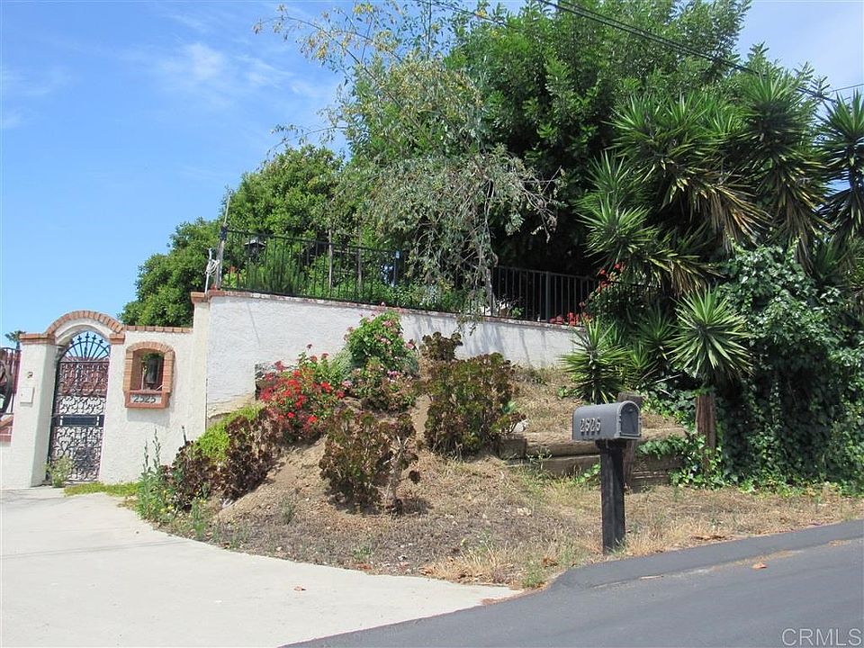 1st image of 2525 El Sereno Way