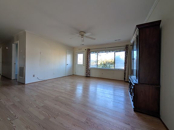 2nd image of 5003 Old Charlotte Hwy