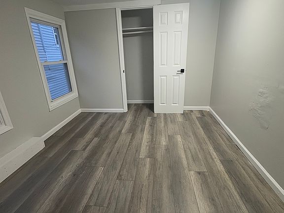 4th image of 317 Marshall St Floor 2