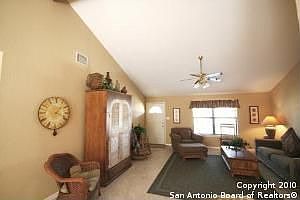 2nd image of 305 W San Antonio Ave