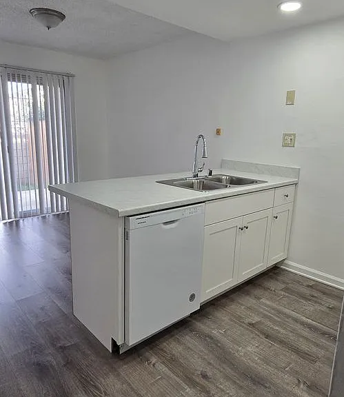 2255 Cahuilla St #75 — Photo 8