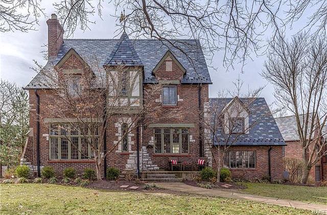 1st image of 825 Audubon Dr