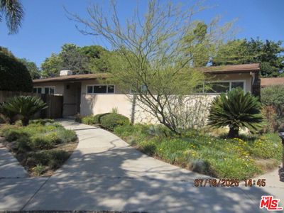 12715 Hartland St, North Hollywood, CA, 91605