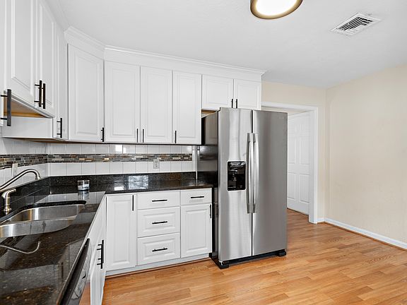 656 Bottino Ln-5_10152024