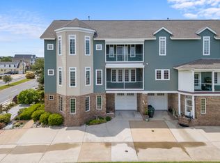 964 W Ocean View Ave #A, Norfolk, VA 23503