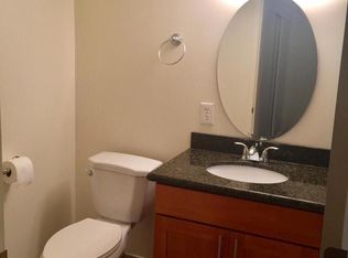 215 110th Ave SE, Bellevue, WA 98004