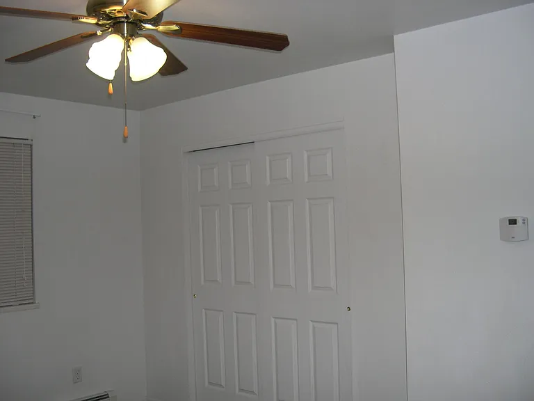 461 N Sun Ct — Photo 16