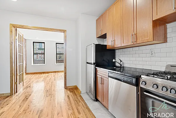 Rented by Mirador Real Estate | media 1