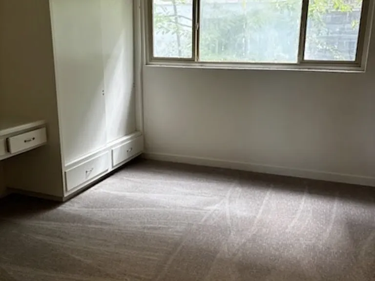 224 Bellevue Ave E #10 — Photo 7