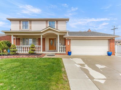 27006 Kingswood Dr, Dearborn Heights, MI, 48127