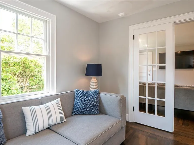 118 Ruggles Ave #101 — Photo 10