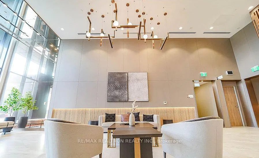 2 bed, $2,200 — Photo 2