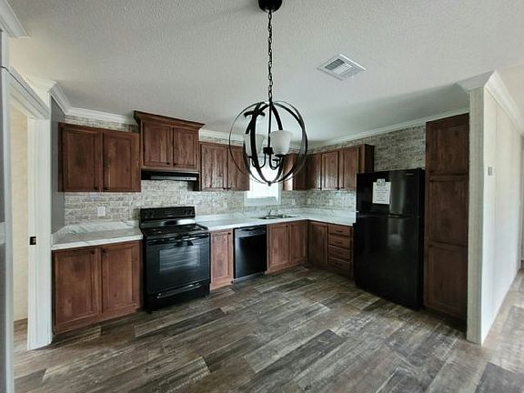 2nd image of 4125 Park St N #13