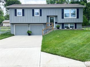 10611 Askew Ave, Kansas City, MO 64137