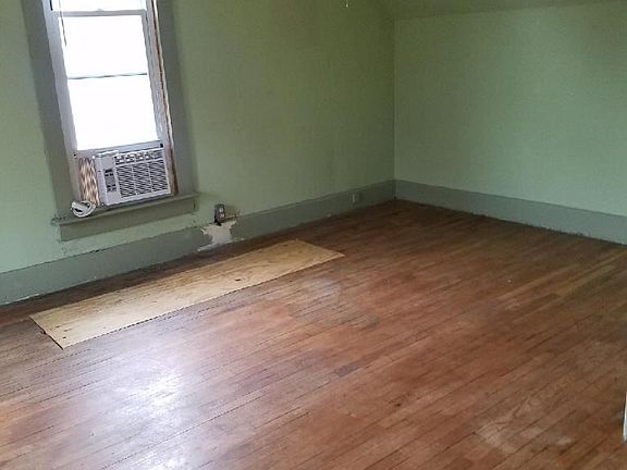 EF4F115B-5AC1-416B-AED5-B87E0BD56A8A