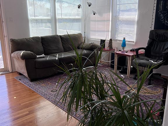 5th image of 2168 Bacon St #2168