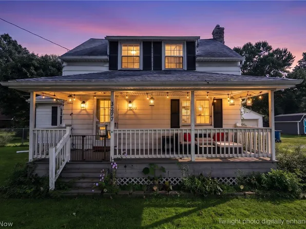 3277 Mayfair Rd, Akron, OH 44312
