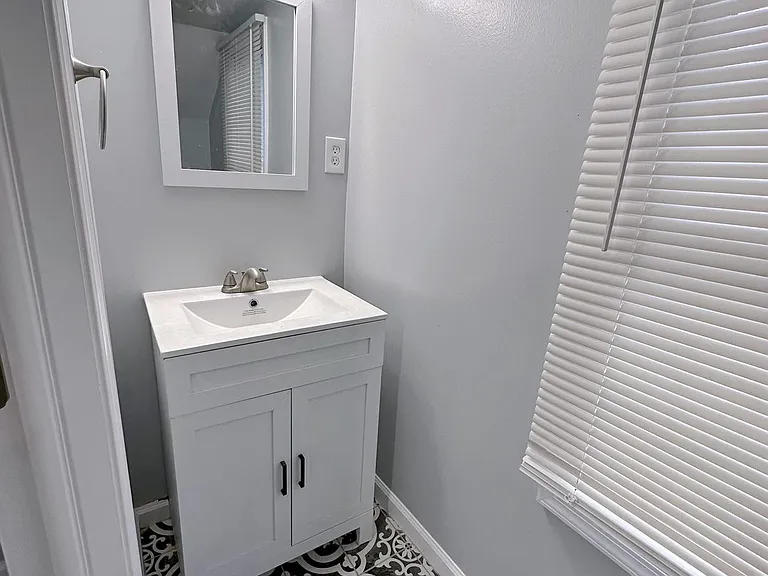 3349 Chestnut Ave — Photo 6