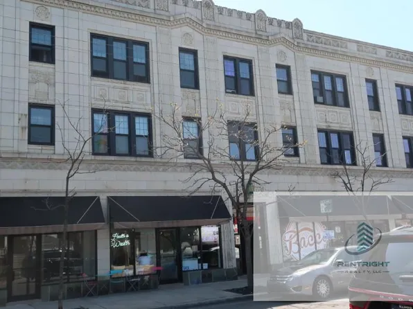 5037 W Montrose Ave APT 209, Chicago, IL 60641