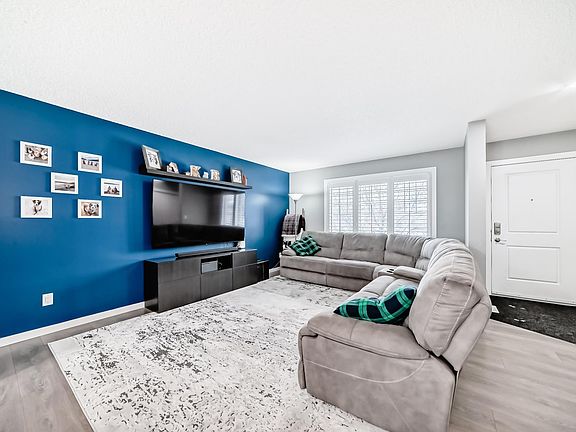4th image of 5422 Crabapple Loop SW