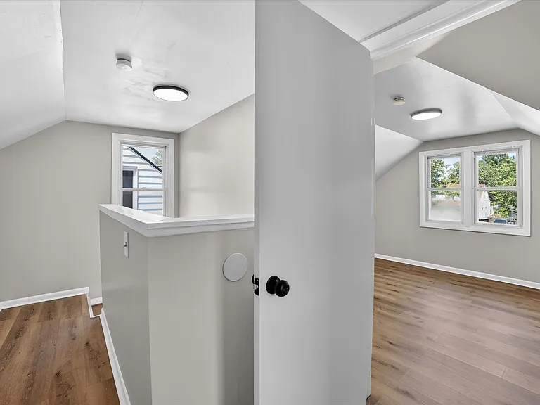 13776 Shady Oak Blvd — Photo 18