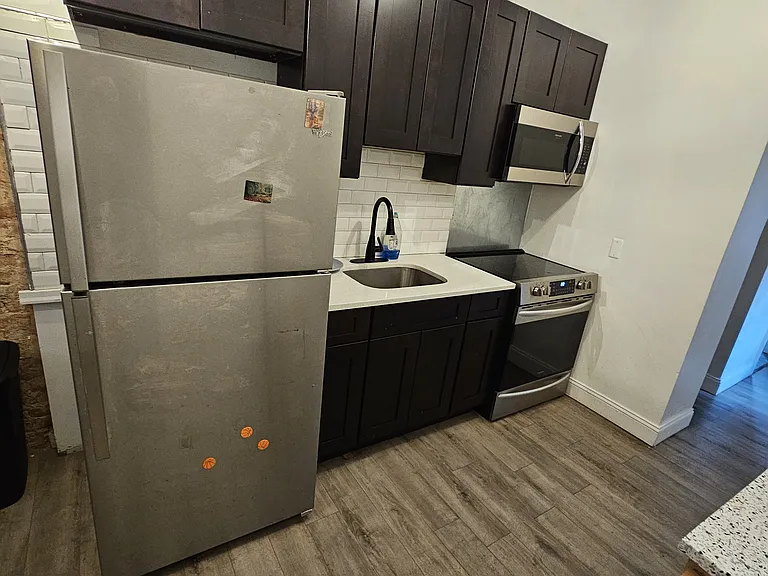 617 E Locust Ave #1 — Photo 7