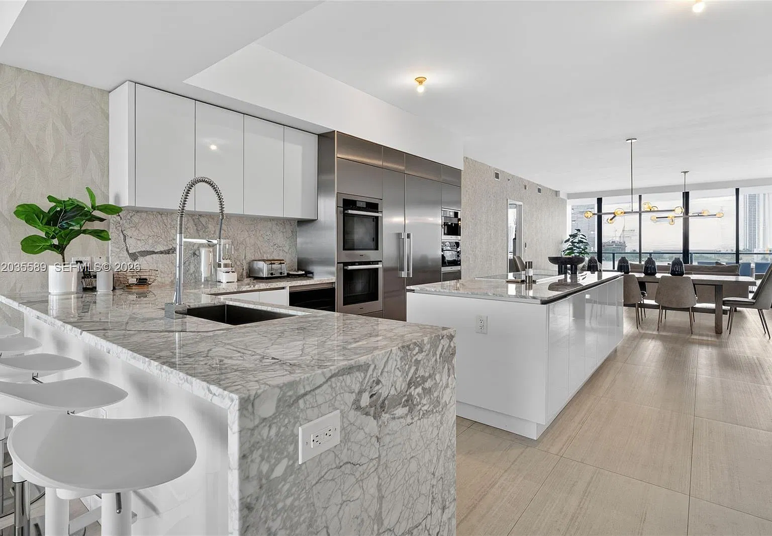5500 Island Estates Dr — Photo 1
