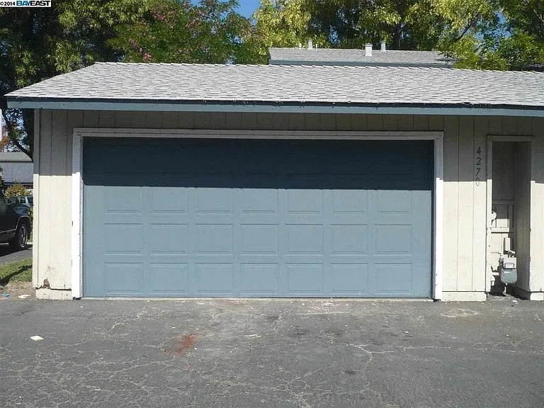 4270 Comet Cir #2 — Photo 14